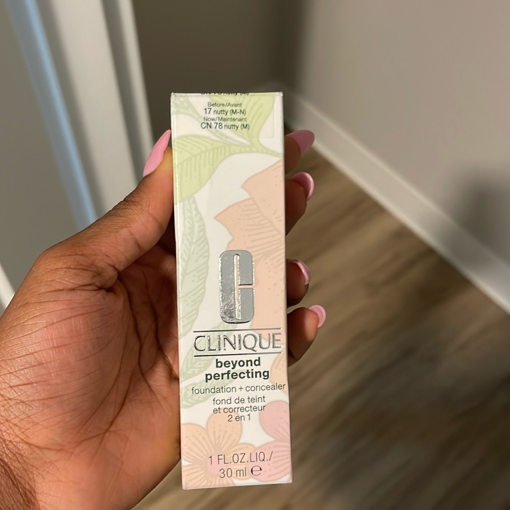 Clinique Beyond Perfecting Foundation + Concealer
